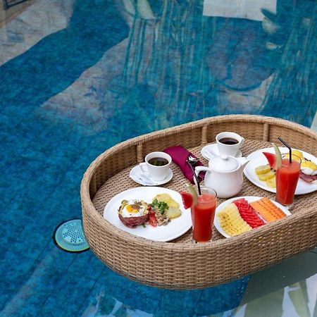 Bali Vilaasee Seminyak Exteriör bild