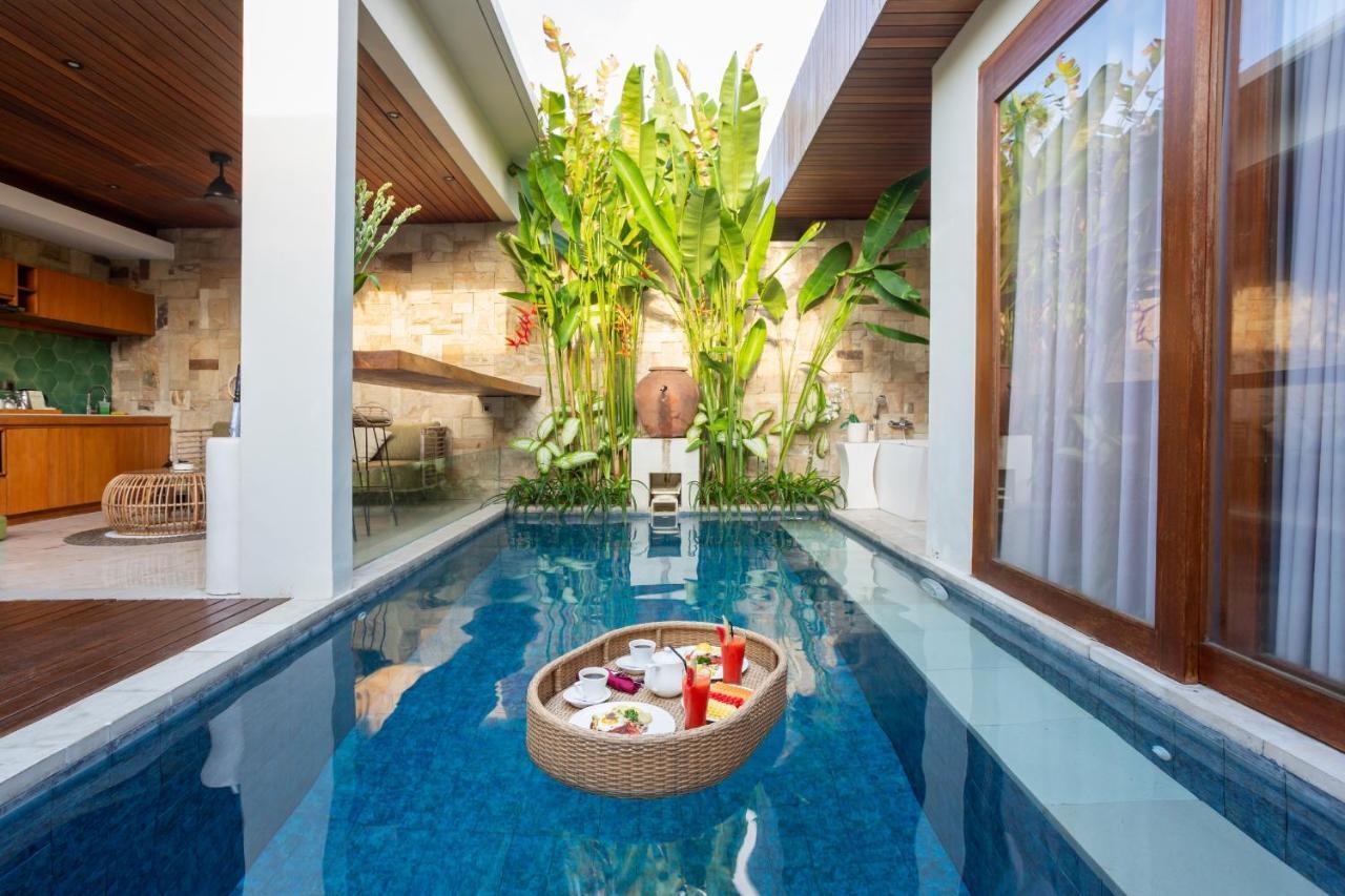 Bali Vilaasee Seminyak Exteriör bild